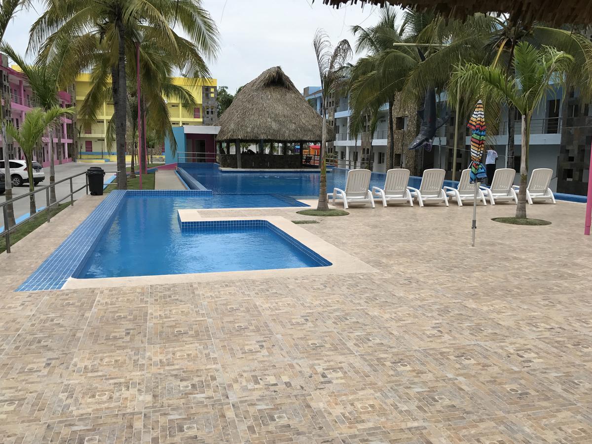 Miami Inn Nuevo Vallarta Bagian luar foto