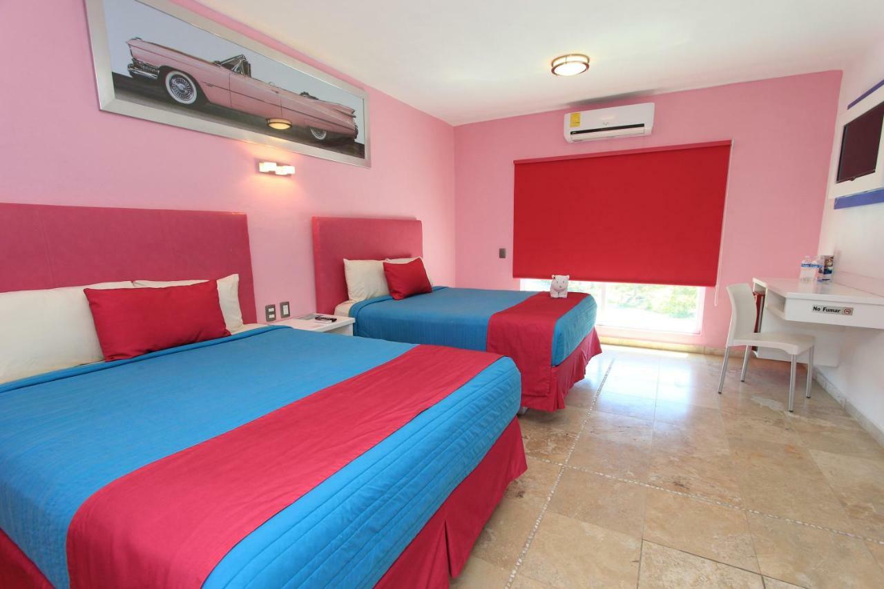 Miami Inn Nuevo Vallarta Bagian luar foto